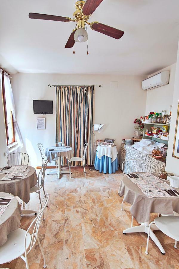 B&B Del Castello San Benedetto del Tronto Kültér fotó